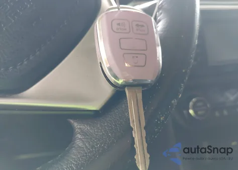 2016 Toyota Corolla S z USA, uszkodzony, nr VIN 2T1BURHE4GC543806